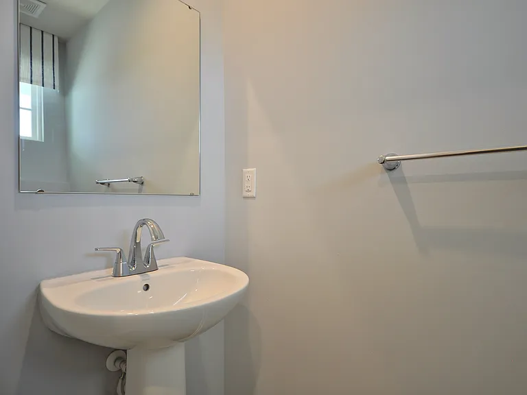 101 Bullpen Ct #F — Photo 23