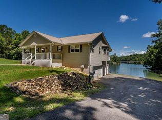 76 Twinbrook Dr, Blairsville, GA 30512