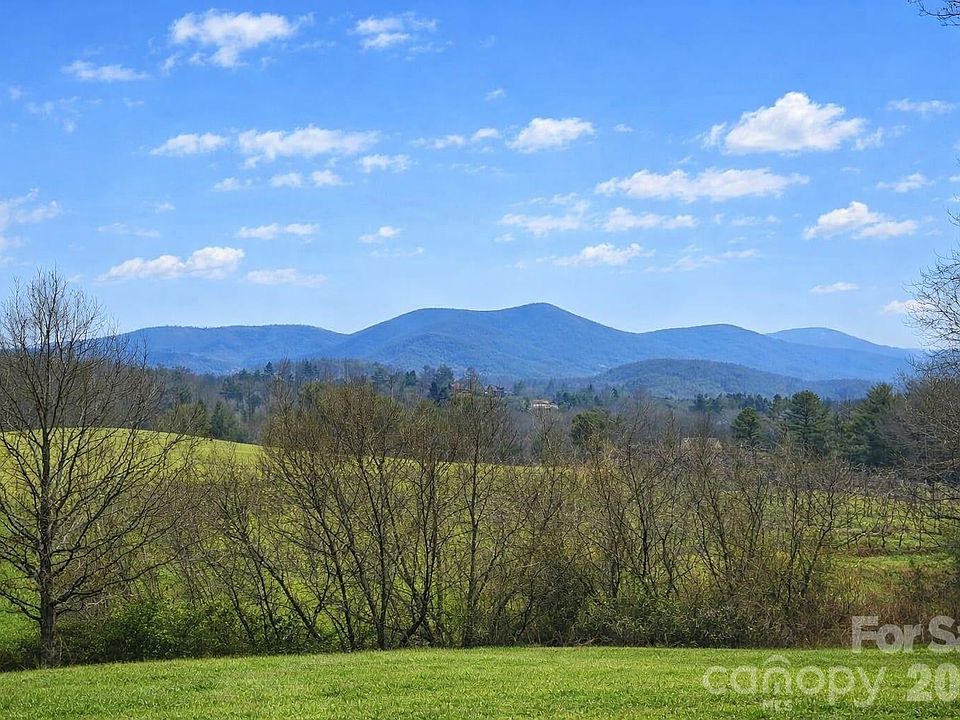 1st image of 215 Lane Rd