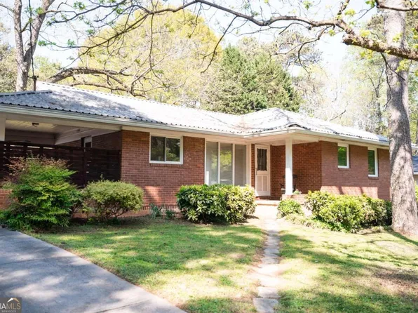 3756 Poplar Dr, Clarkston, GA 30021