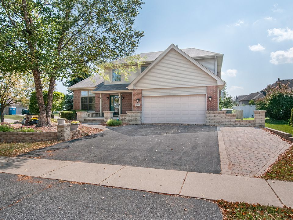 1st image of 2996 Ferro Dr