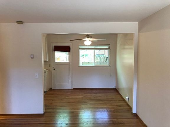 3rd image of 1014 Middle Ave APT 2