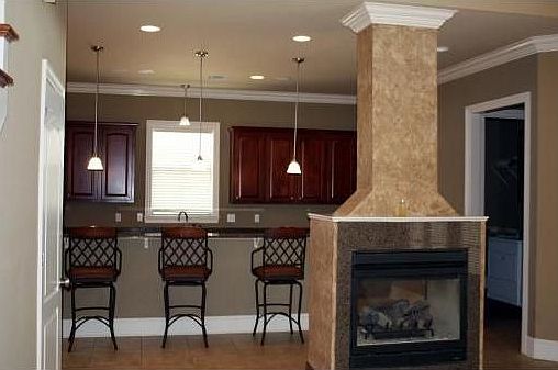 2nd image of 5511 Eastover Dr S