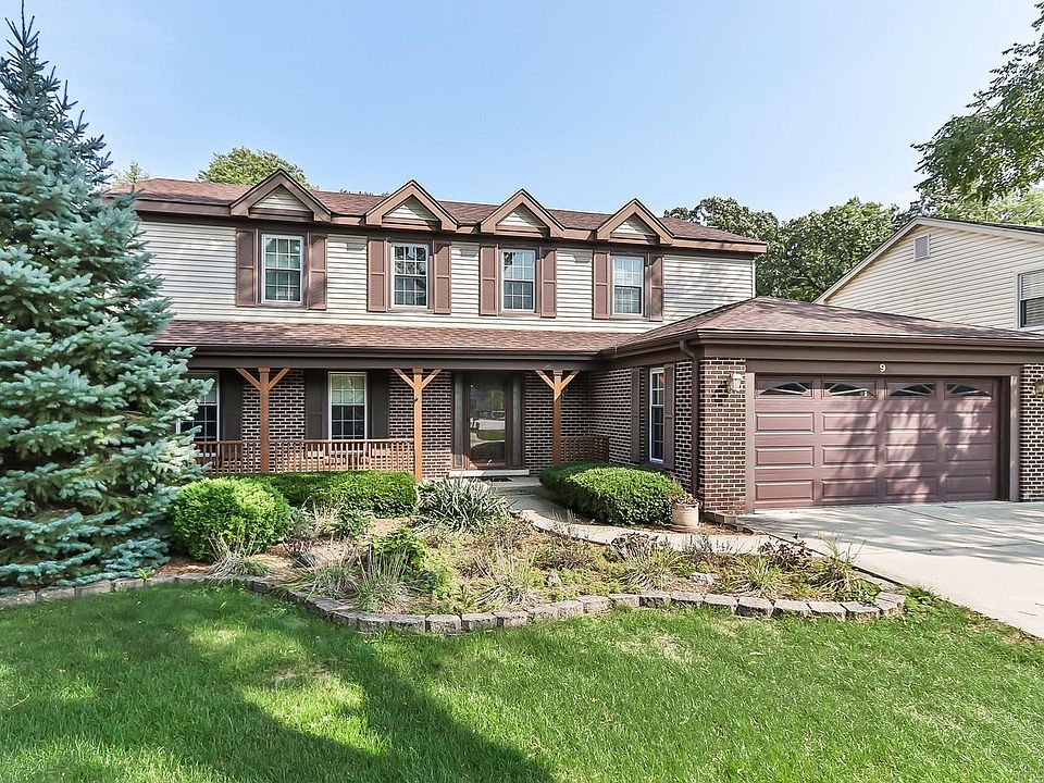 1st image of 9 Branchwood Dr