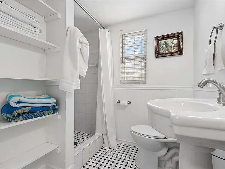 8067 123rd St — Photo 19