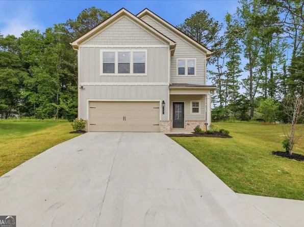 3085 Diane Ln, Fayetteville, GA 30214