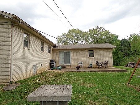 3rd image of 339 Longview Dr