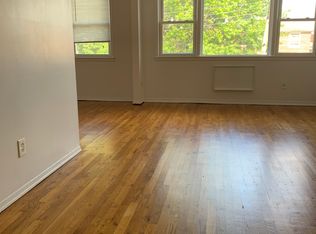 4230 164th St Floor 3, Flushing, NY 11358