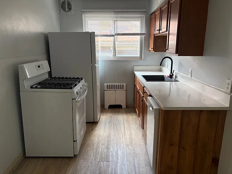 2422 Quatman Ave #2 — Photo 1