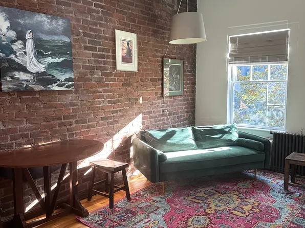 363 West 19th Street image 1 of 4