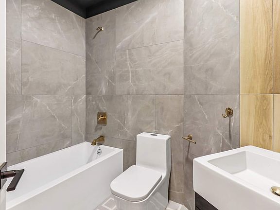 5th image of 13 Garden St #2E