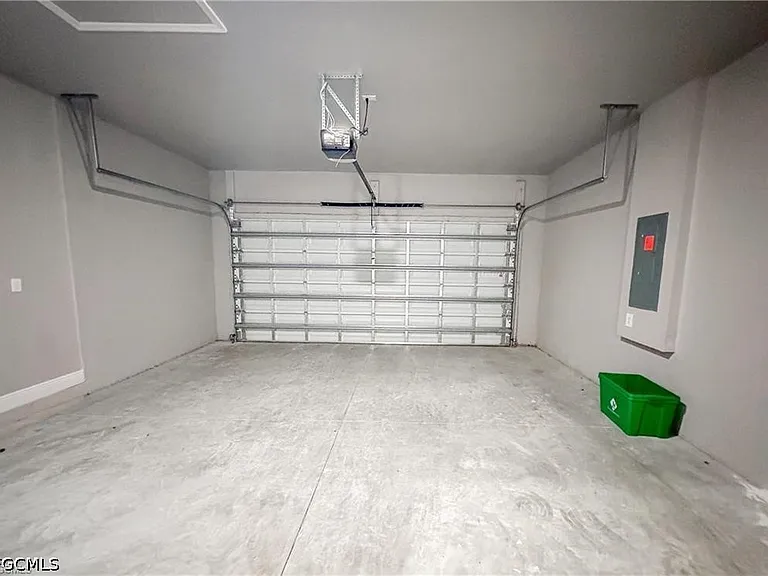 7016 Palpano Cir — Photo 12