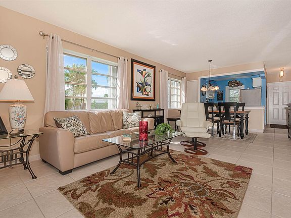 5th image of 801 Pine Drive #21