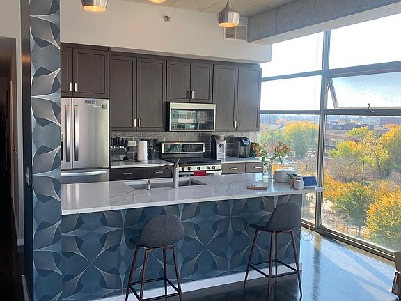 2nd image of 1620 S Michigan Ave Unit 701