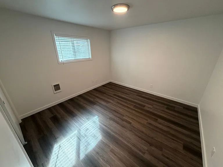 1104 West 7th Avenue Apartments — Photo 18