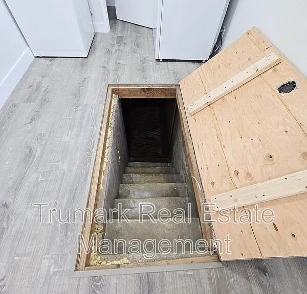433 W Garfield Ave — Photo 27
