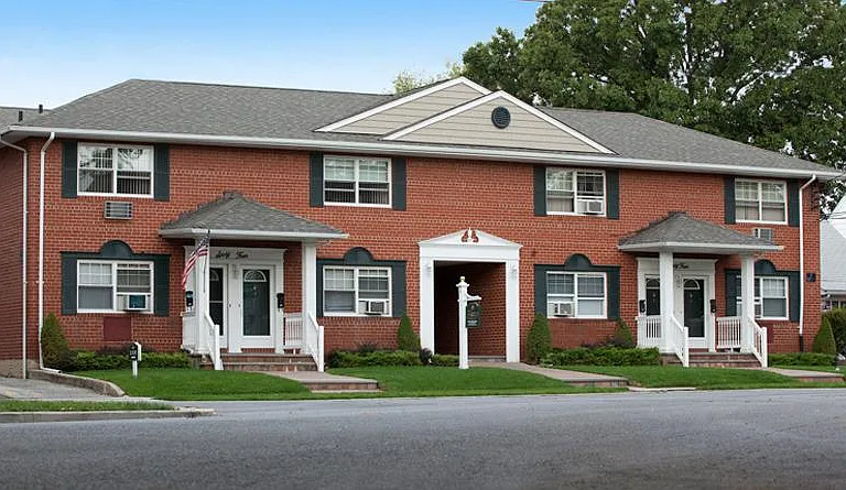 Fairfield At Valley Stream — Photo 7