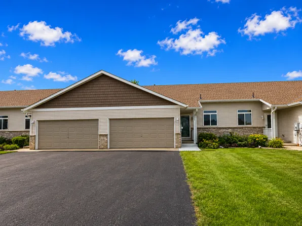 233 Pine St, Cannon Falls, MN 55009