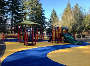 20103 SW Tremont Way, Beaverton, OR 97007