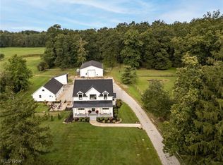 16544 Snyder Rd, Chagrin Falls, OH 44023