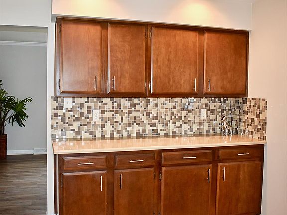 4th image of 10666 Monticello Dr