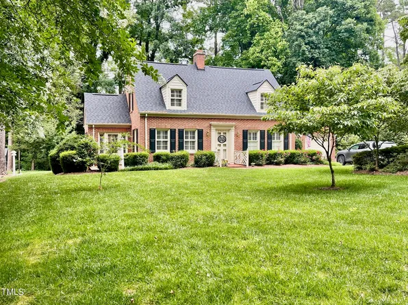 2920 Dogwood Dr, Henderson, NC 27536