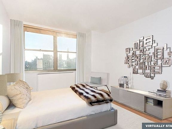 3rd image of 301 E 79th St APT 33M