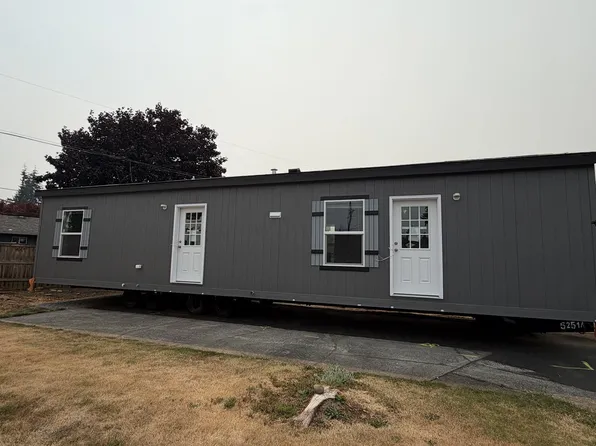 1523 SE 162nd Ave Unit 32, Portland, OR 97233
