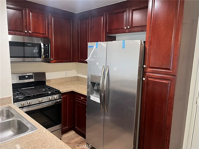 5520 Owensmouth Ave #103 — Photo 11