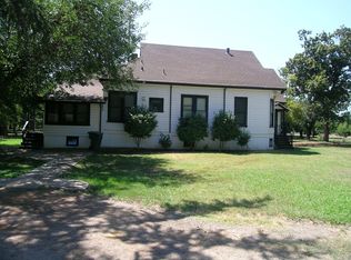 20300 E Comstock Rd, Linden, CA 95236