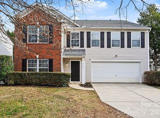 4031 Cameron Creek Dr, Matthews, NC 28105