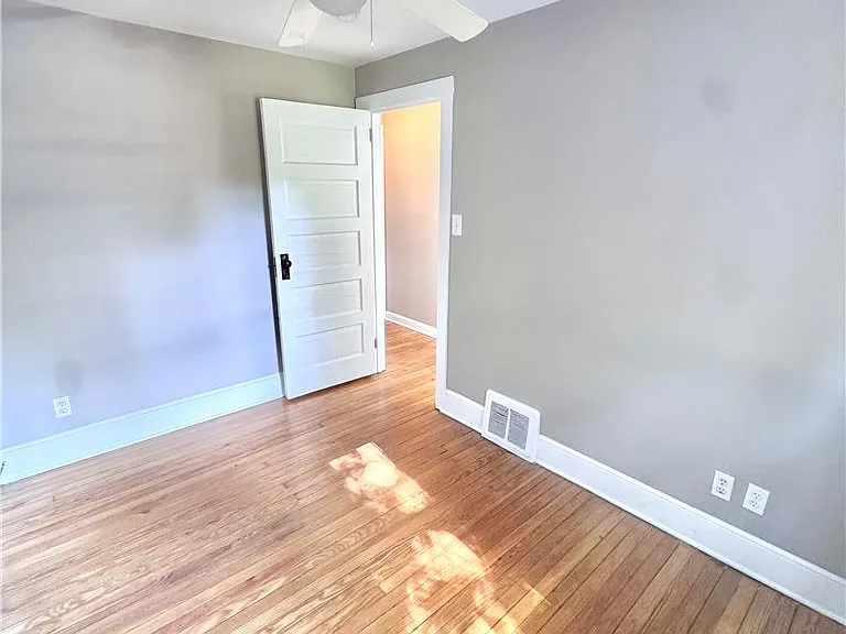 5454 Camp Meeting Rd — Photo 16