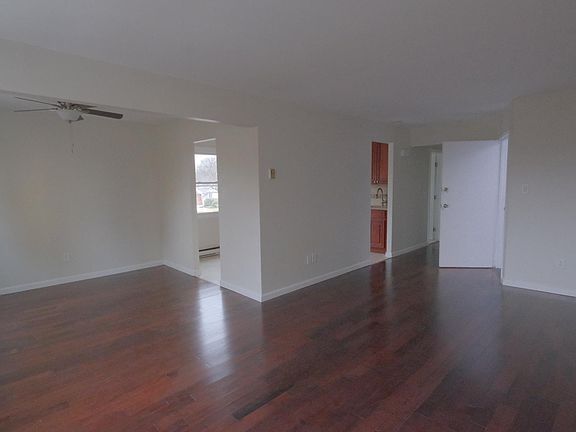 2nd image of 2349 Corporal Kennedy St
