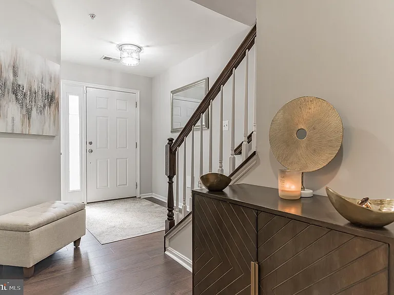 2531 Standifer Pl — Photo 5