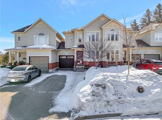 453 Shadow Wood Cres, Waterloo, ON N2K3W5