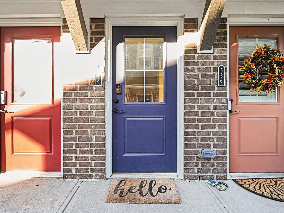 1st image of 638 Foxhill Dr