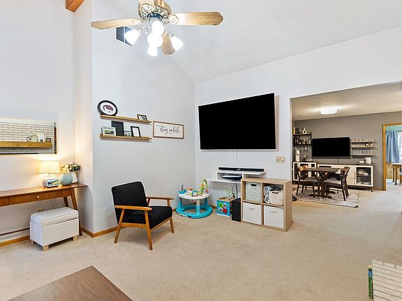 5th image of 9902 Spur Creek Ct