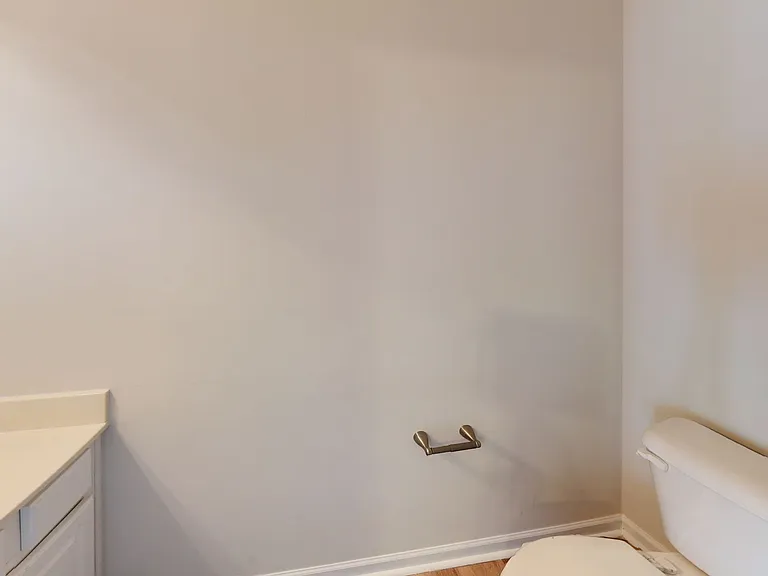 5545 Seths Dr — Photo 19