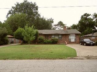 418 W Harrison St, Jefferson, TX 75657