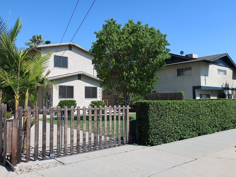 Driveway Gate and Front Yard