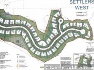 9996 Trails End Rd, Chanhassen, MN 55317