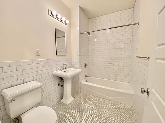 Rented by Corcoran | media 26