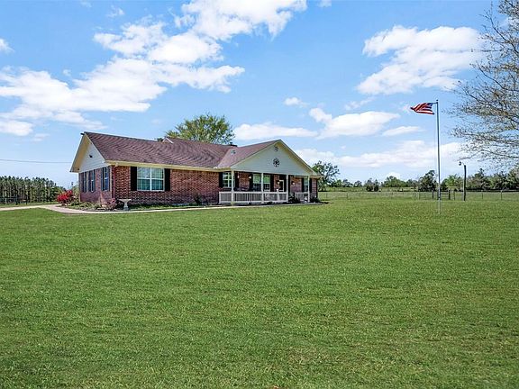 3rd image of 3838 County Road 2604