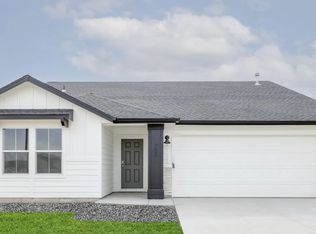 765 SW Alpha St, Mountain Home, ID 83647