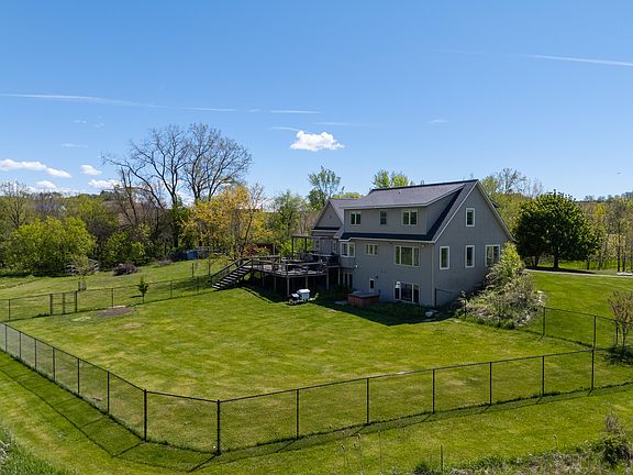 3rd image of 2847 28th St