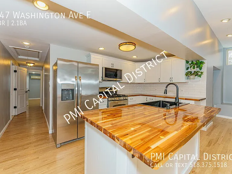 247 Washington Ave E — Photo 1