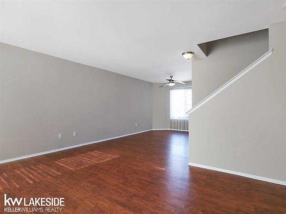 5th image of 734 Arusha Dr