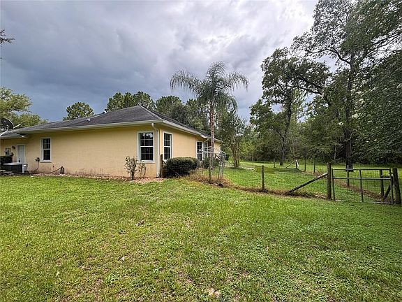 2nd image of 2130 County Road 243b