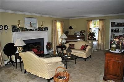 2nd image of 3377 Forest Hills Dr