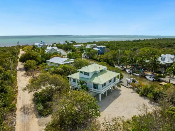 32734 Bimini Ln, Big Pine Key, FL 33043